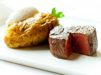 Red Angus Steakhouse Nunta Bucuresti