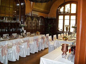 Hanu' Berarilor Casa Soare Nunta Bucuresti